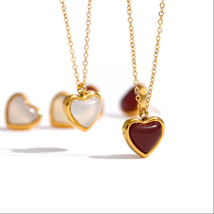Colgante de Corazón en Acero y Piedra Natural de Ágata Colección LOVE